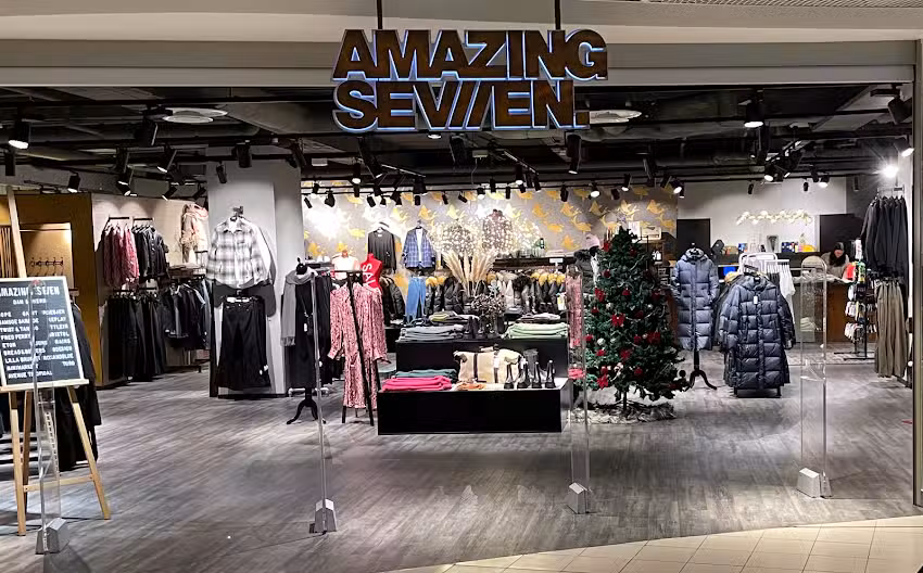 Amazing Seven