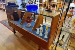 Butik66 – retro antik o design – Secondhand Hudiksvall