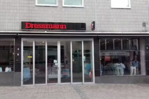 Dressmann V&auml;rnamo