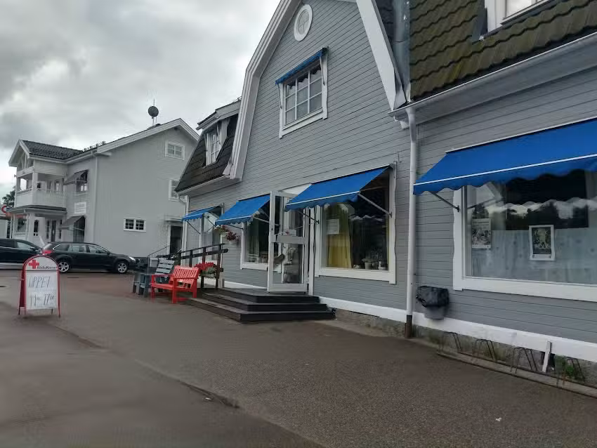 Eksh&auml;rads R&ouml;da-Kors Krets