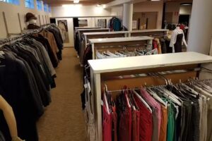 GNOSJ&Ouml; HJ&Auml;LPER