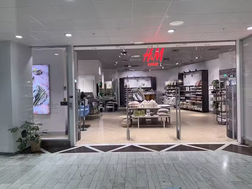 H&M