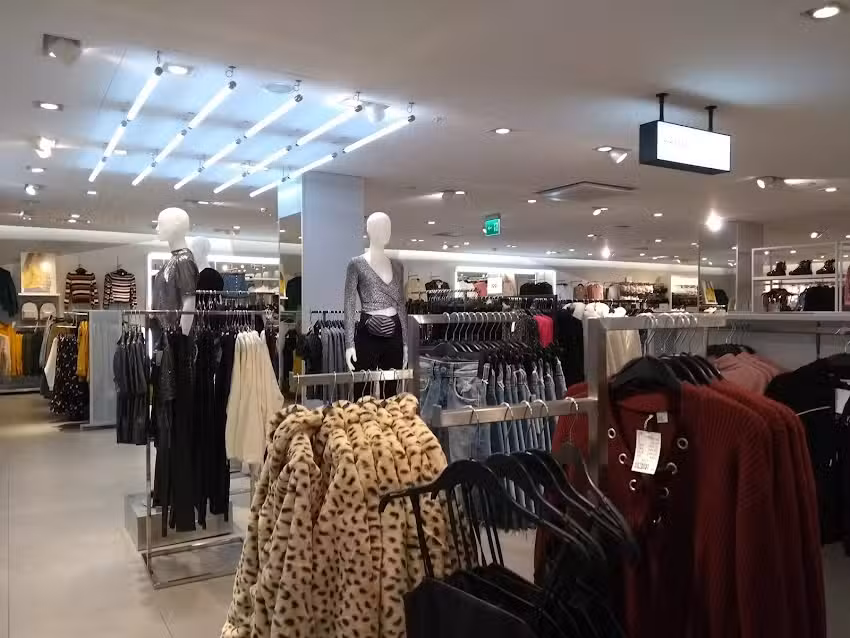 H&M