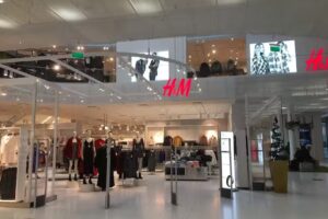 H&M