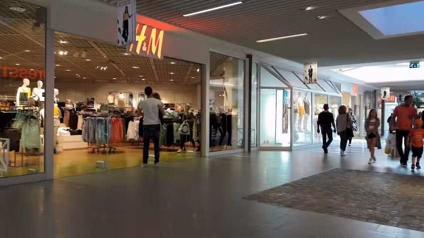 H&M