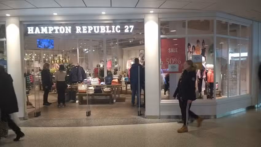 Hampton Republic 27