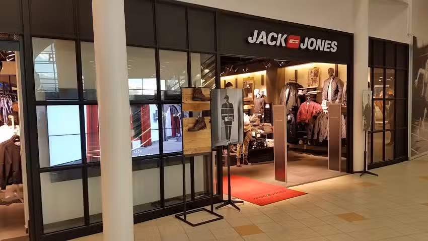 JACK & JONES