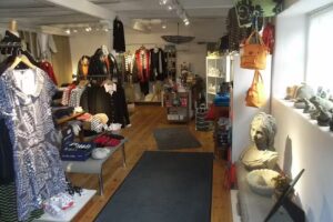 Jolster kläder o. inredning