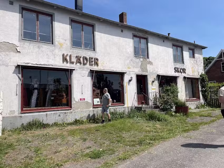 Kl&auml;der
