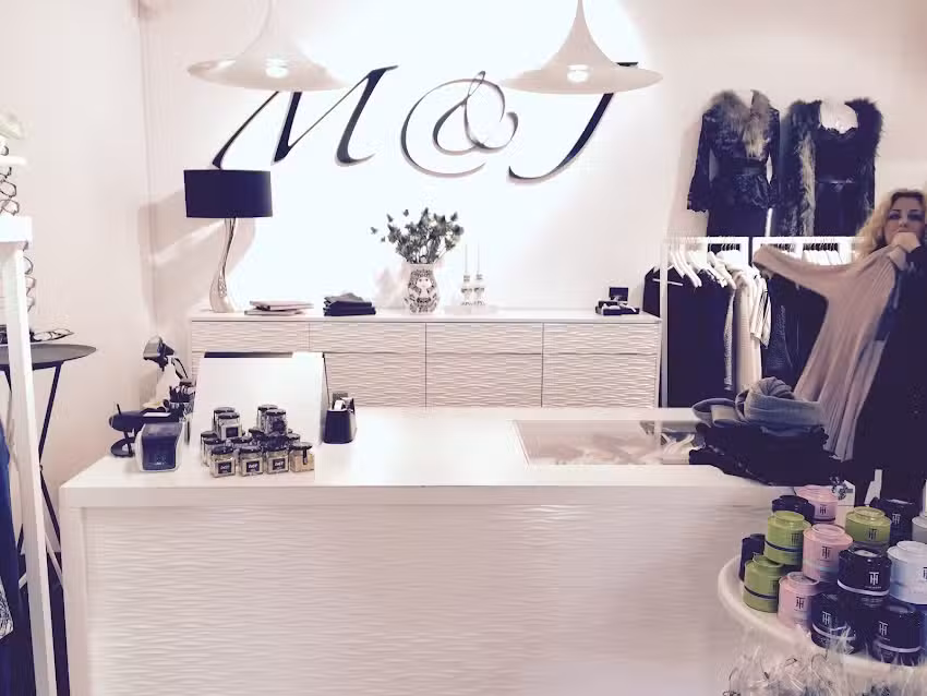 M&J