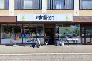 Miniliten Barnkl&auml;der AB