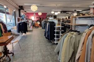 Myrorna &ndash; Second hand Bor&aring;s