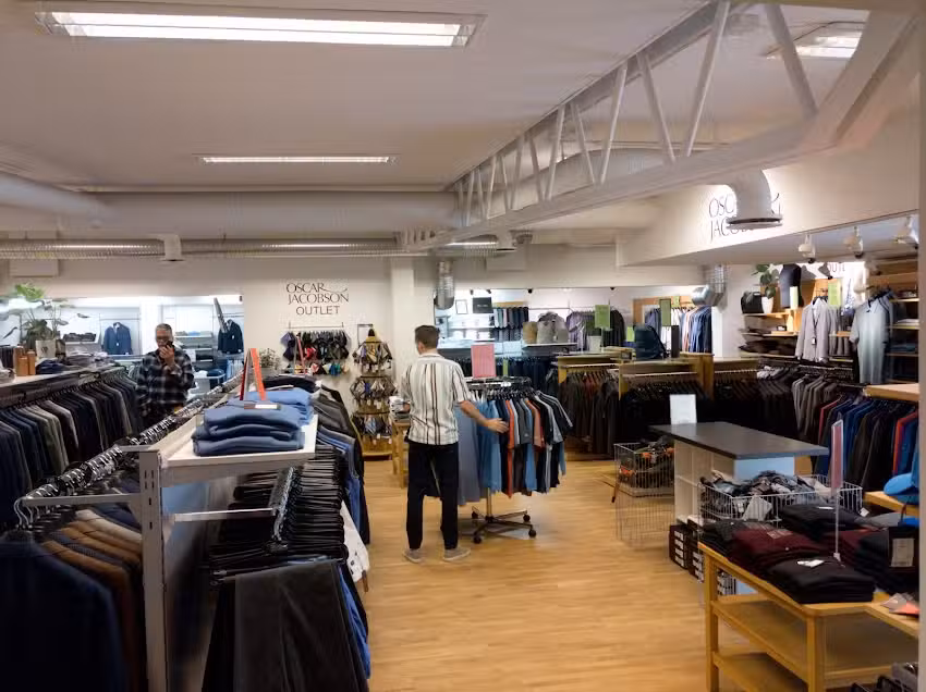 Oscar Jacobson &ndash; Outlet