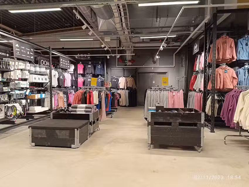 Stadium Outlet Trollh&auml;ttan