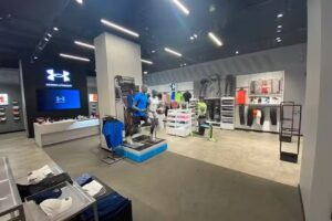 Under Armour Brand House Hamngatan